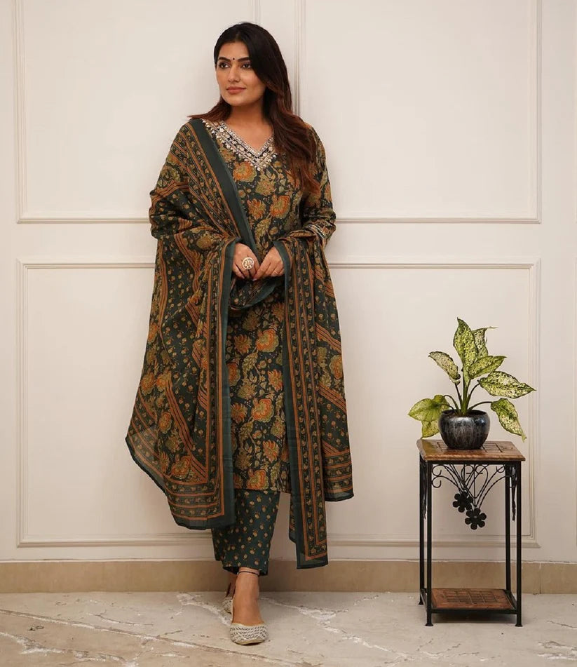 Royal Mehfil Suit Set
