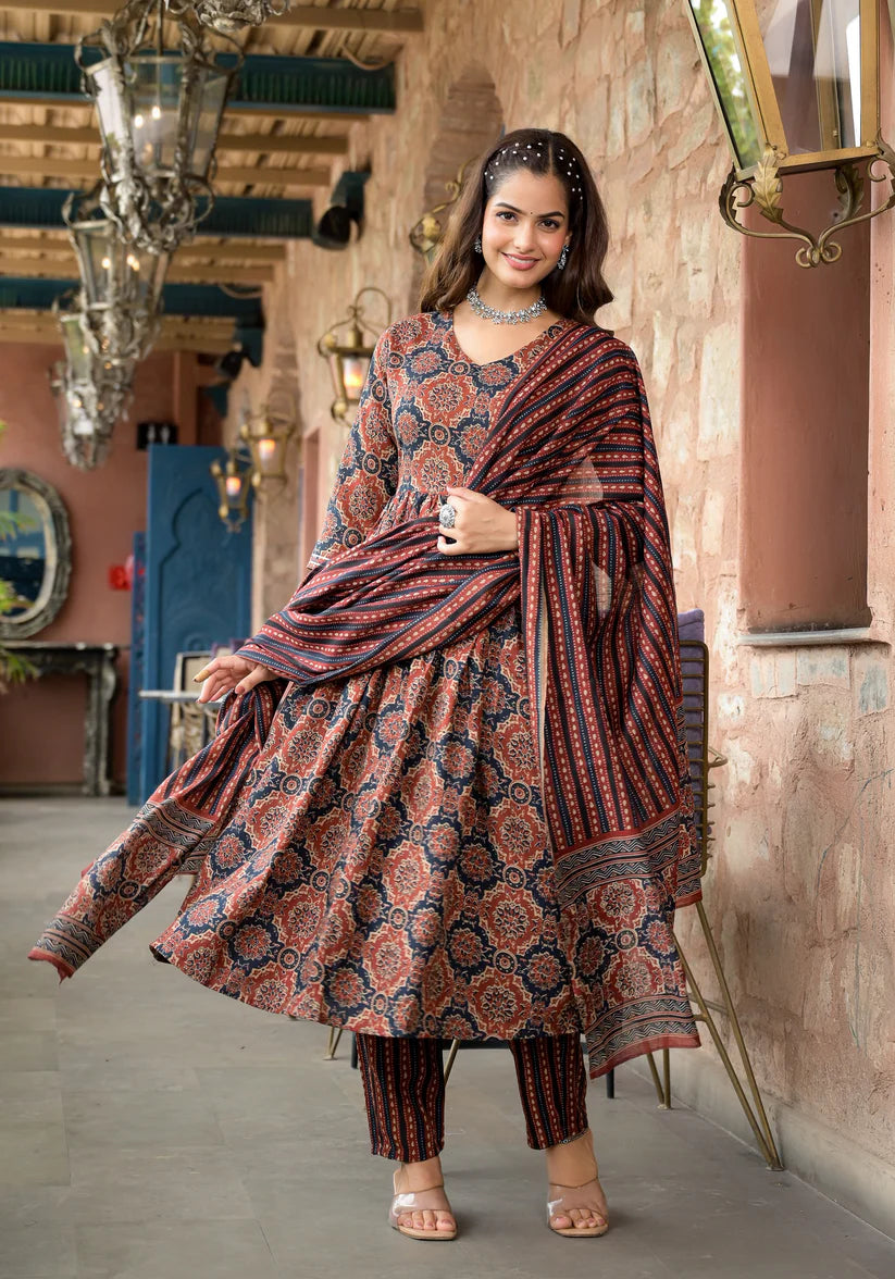 Rustwood Anarkali Charm Set