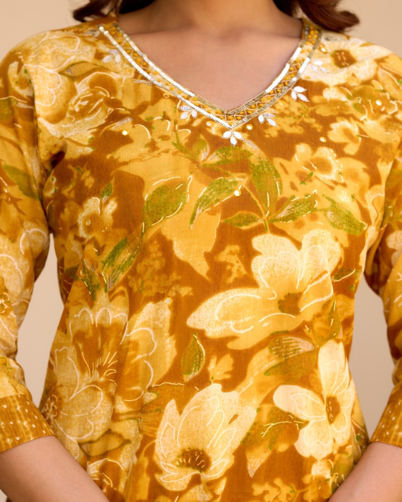 Sunehri Phool Cotton Suit Set