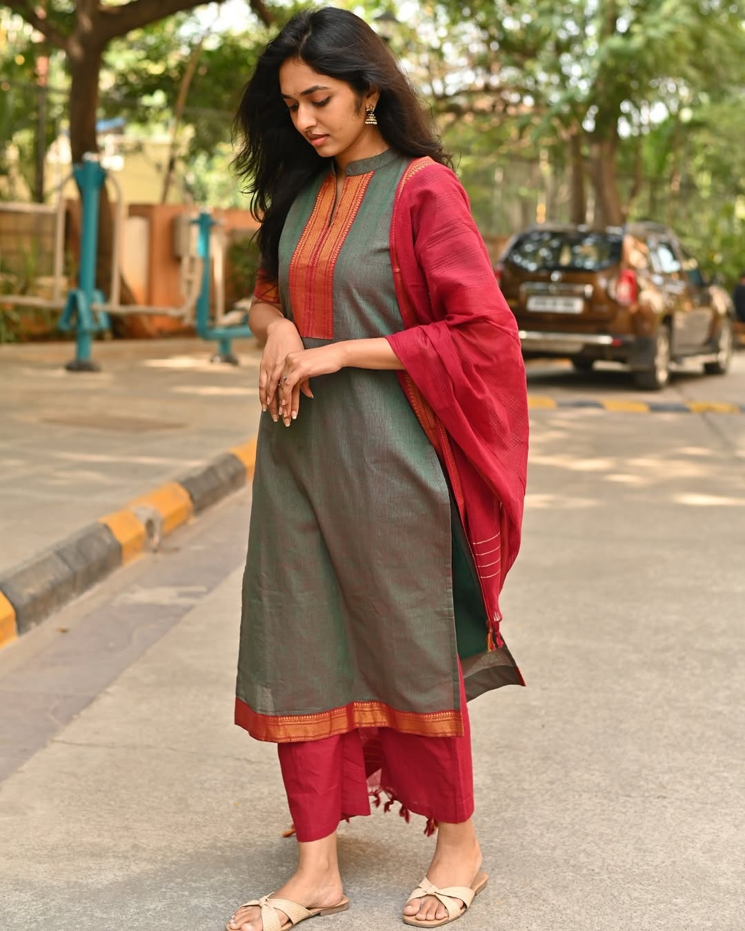 Cotton Zari Grace Suit Set