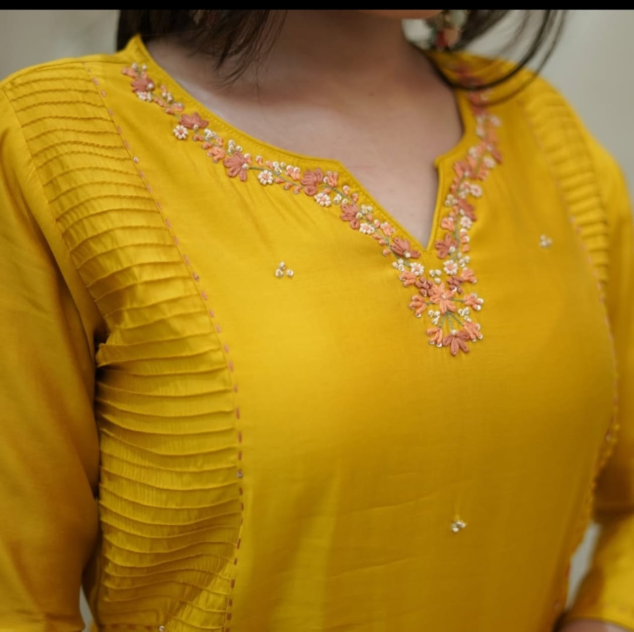 Aarvi Mustard Elegance 2-Piece Suit