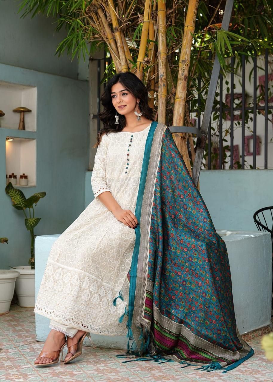 Zaria Chikankari Elegance Suit Set