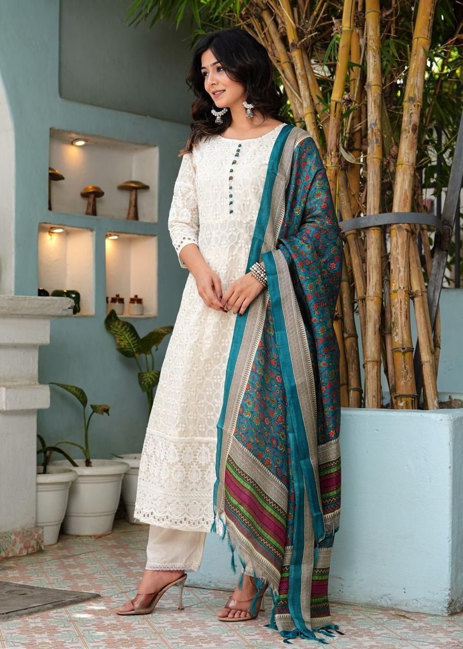 Zaria Chikankari Elegance Suit Set