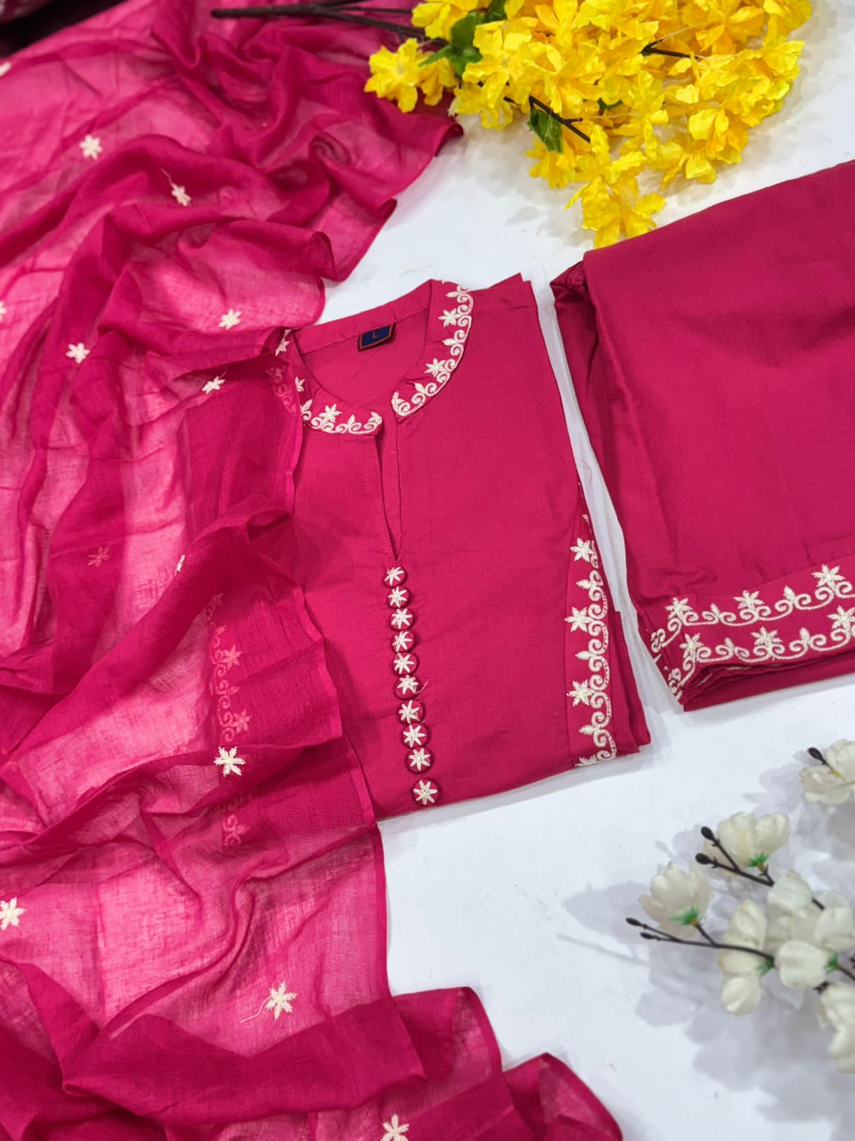 Nayara Blossom Cotton Charm Set