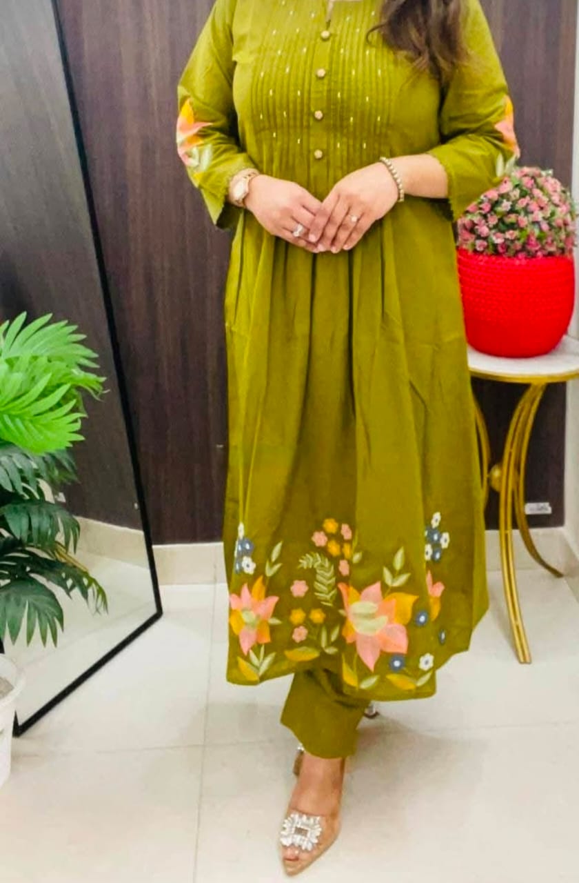 Aarvi Olive Blossom Suit Set