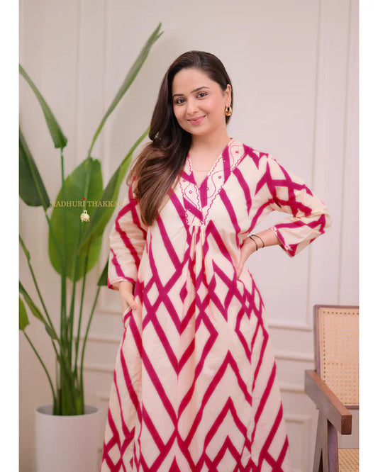 Magenta and Beige Geometric Print Suit