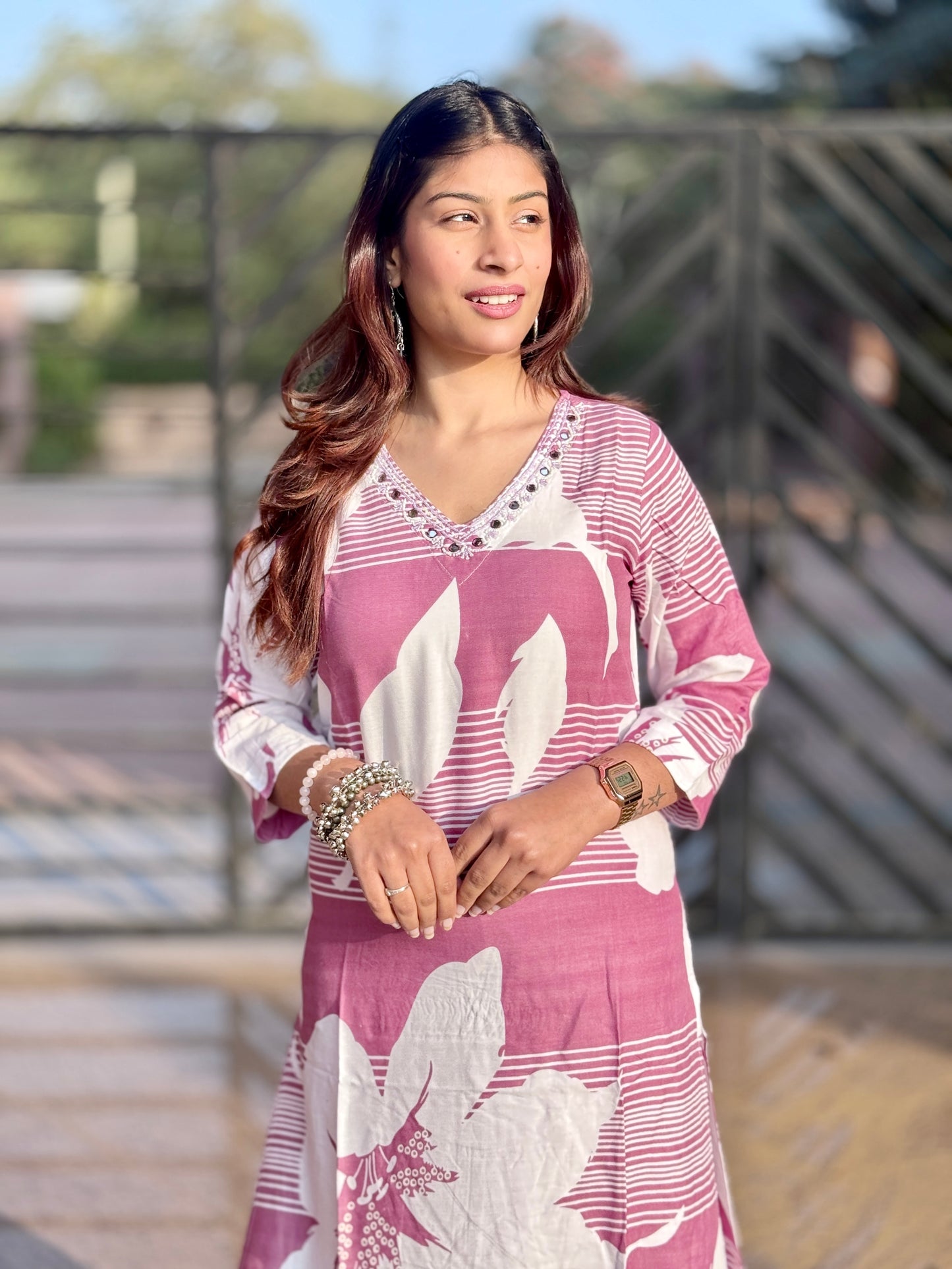 Gulabi Viscose Bloom Kurta Set