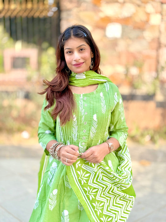 Ira Greenveil Cotton Suit Set