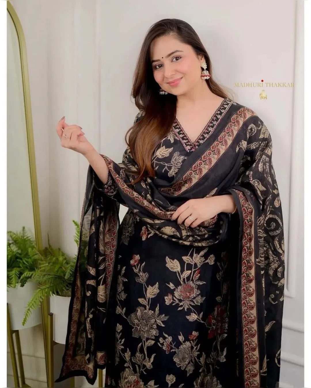 Falak Midnight Blossom Cotton Suit Set