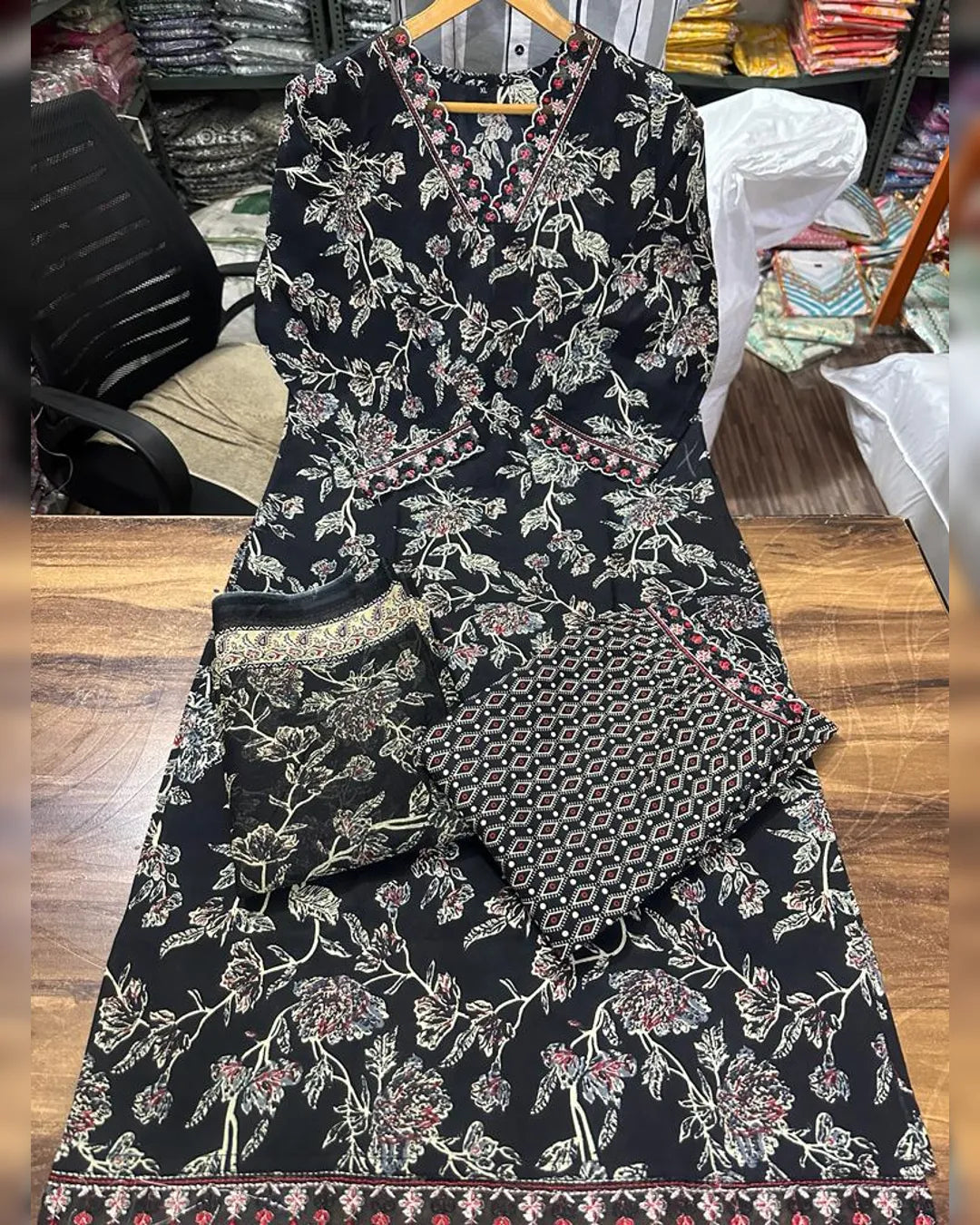 Falak Midnight Blossom Cotton Suit Set