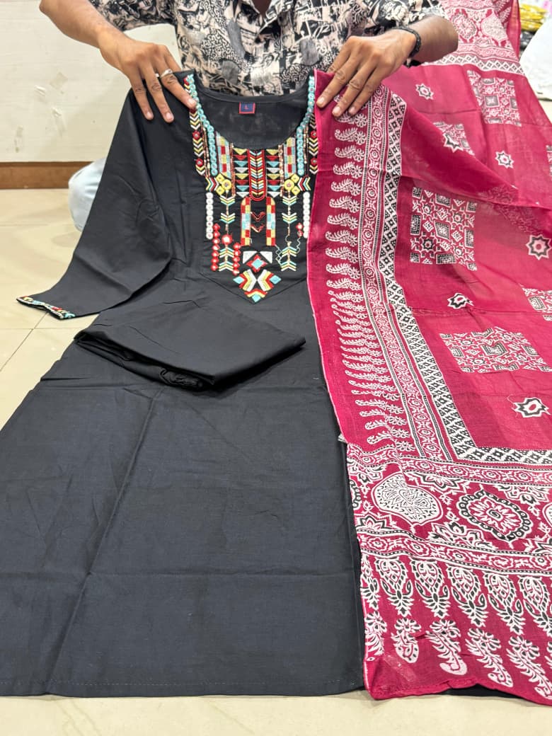 Falisha Mirror Work Mal Cotton Set