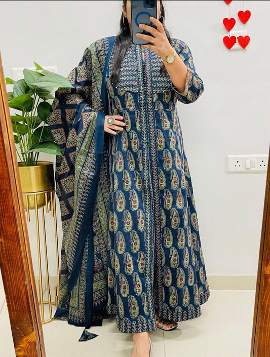 Kashni Indigo Royal Ajrakh Set