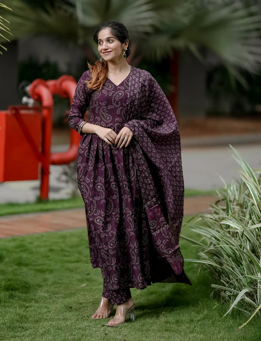 Plum Paisley Grace Suit Set