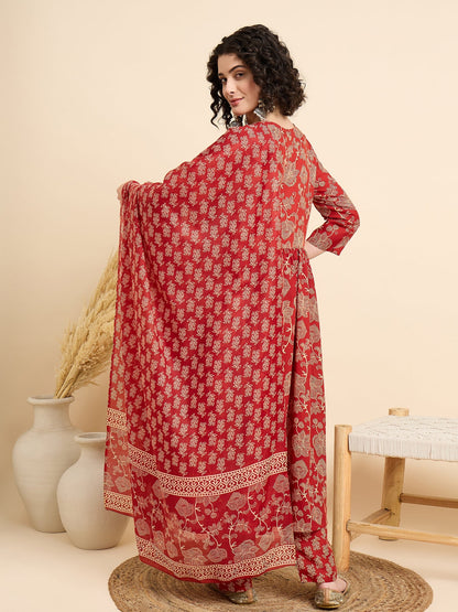 Women’s Viscose Red Anarkali Kurta and Pant Set with Dupatta