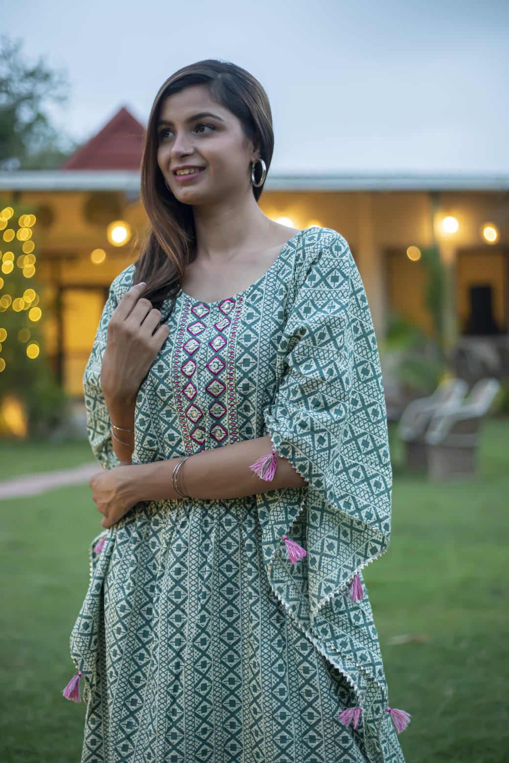 Green Pure Cotton Gotta Samosa Border Kaftan