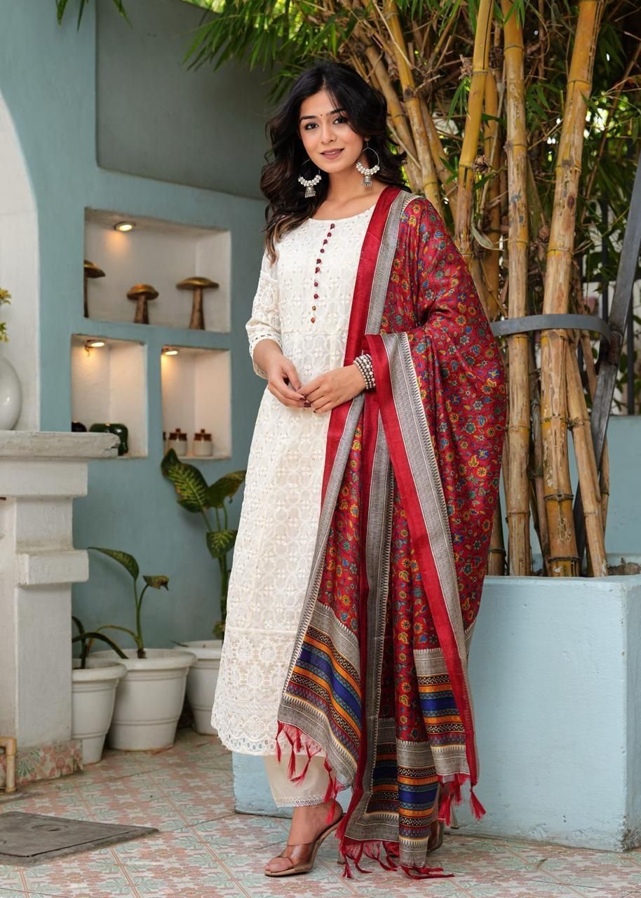 Mehr Chikankari Charm Suit Set