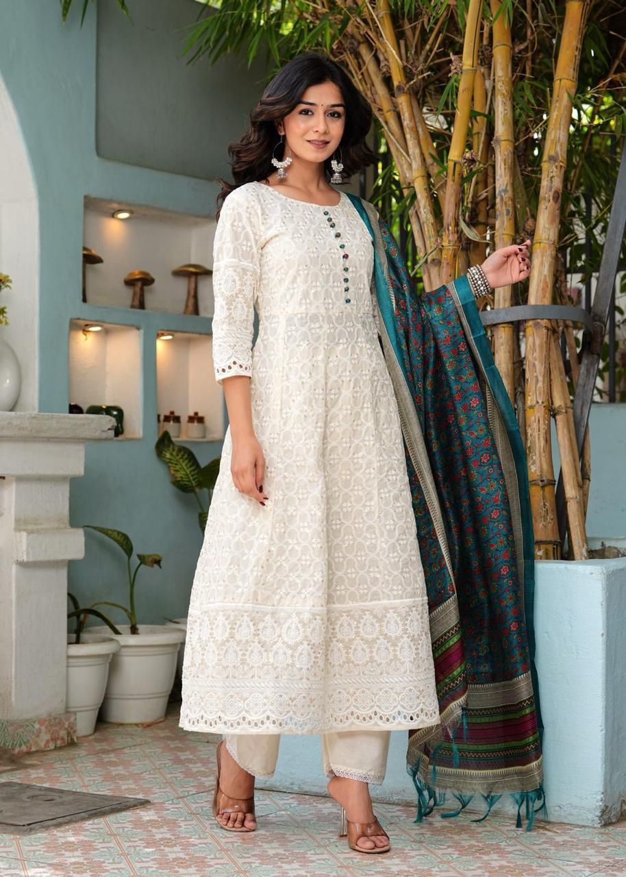 Zaria Chikankari Elegance Suit Set