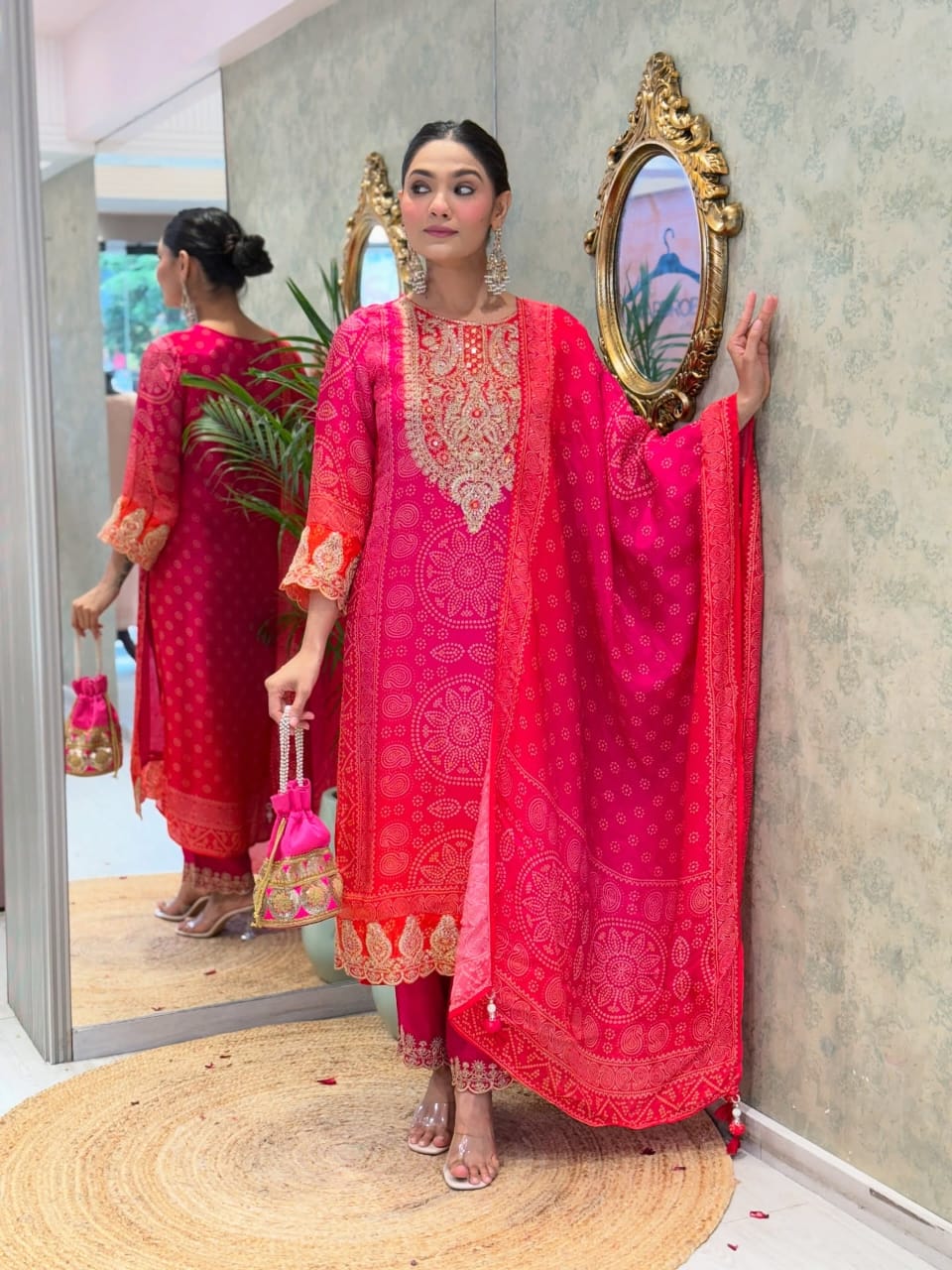 Gulnaar Chinnon Glow Suit Set