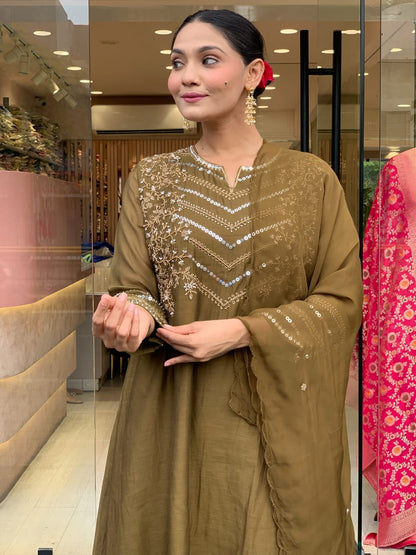 Zehra Olive Chanderi Elegance Suit Set