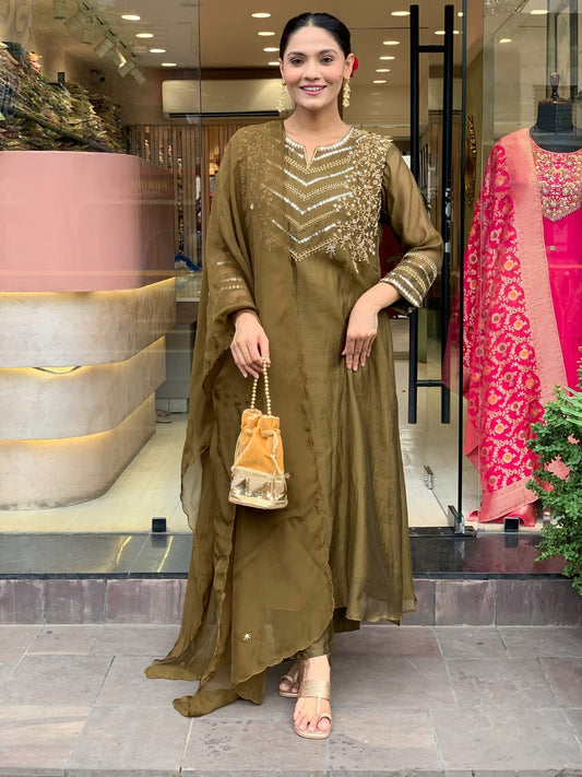 Zehra Olive Chanderi Elegance Suit Set