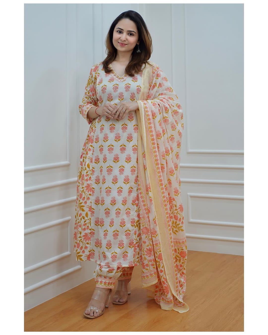 Aarvi Floral Afghani Cotton Set