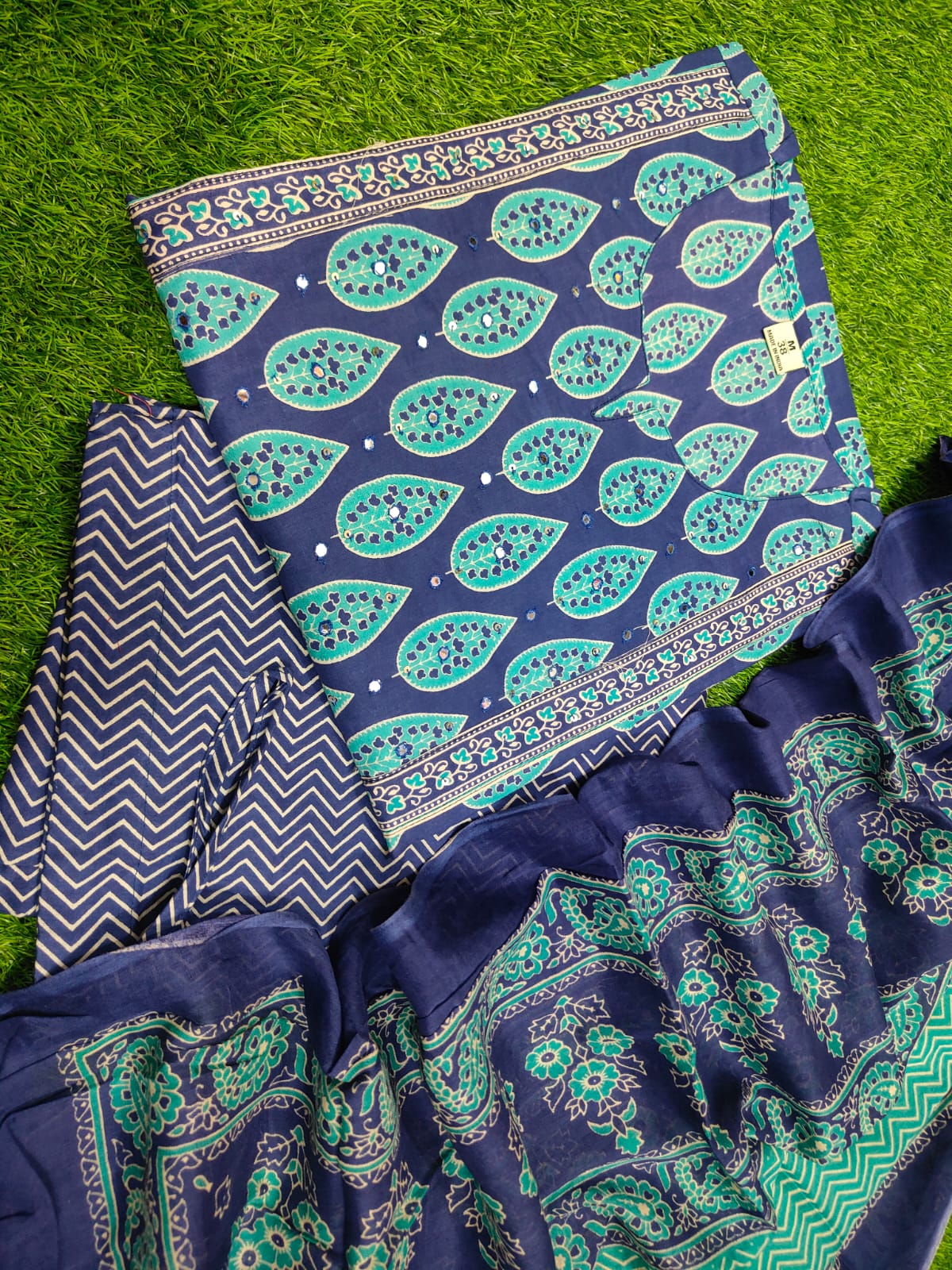 Neelam Azrak Cotton Suit Set