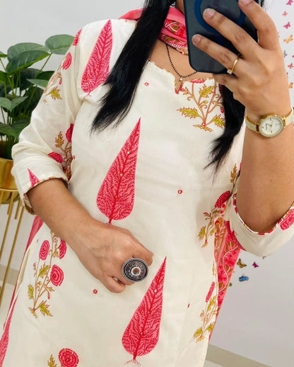 Noor-e-Gul Cotton Jaipuri Charm Set