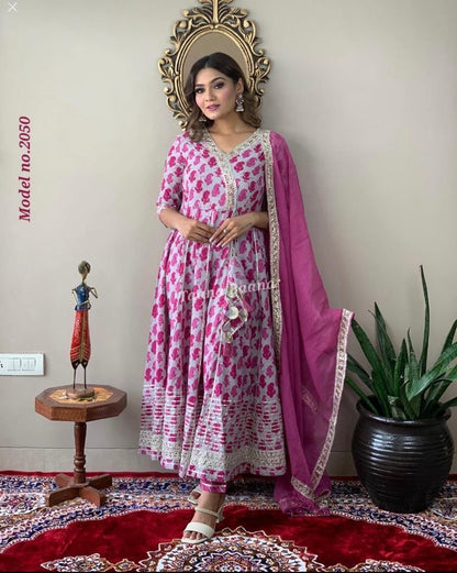 Elara Pink Blossom Cotton Set