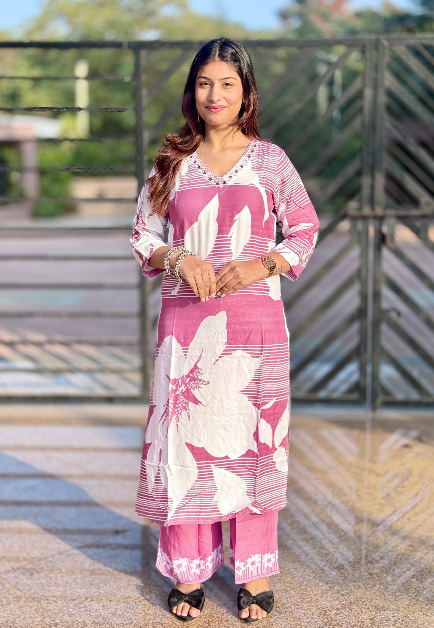 Gulabi Viscose Bloom Kurta Set