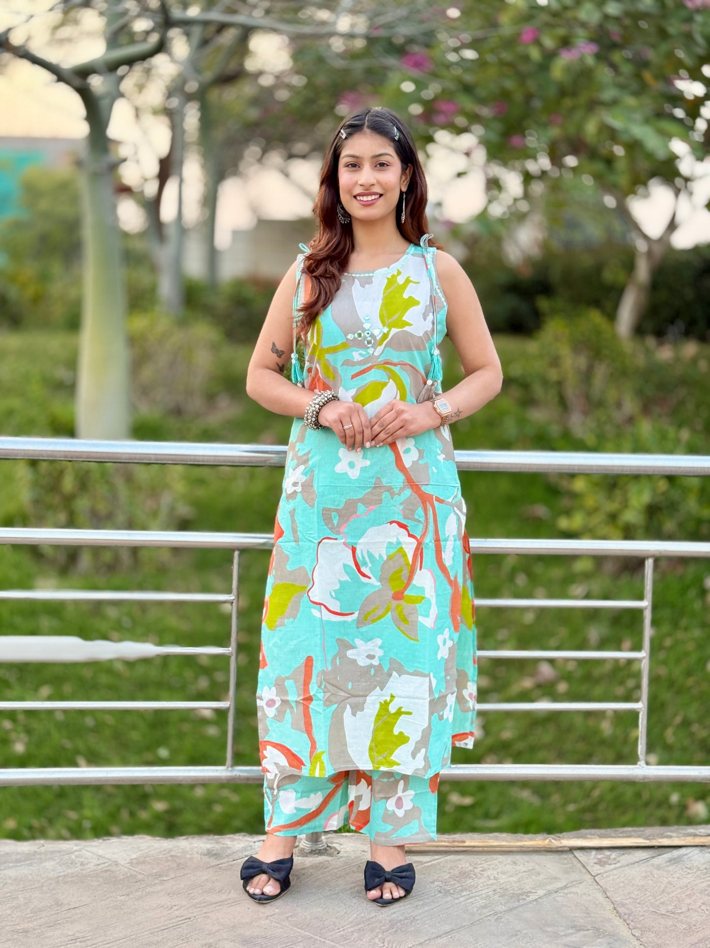 Aqua Vanika Floral Cotton Set
