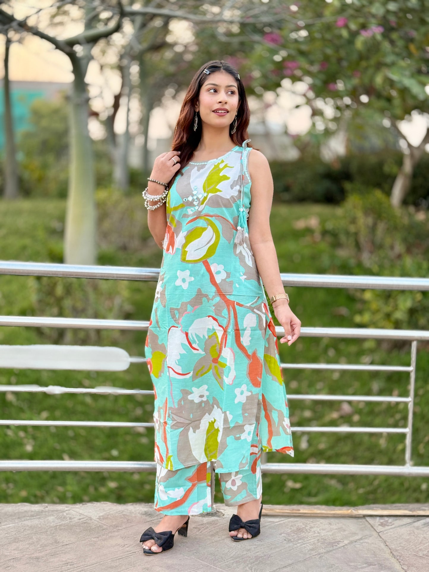 Aqua Vanika Floral Cotton Set