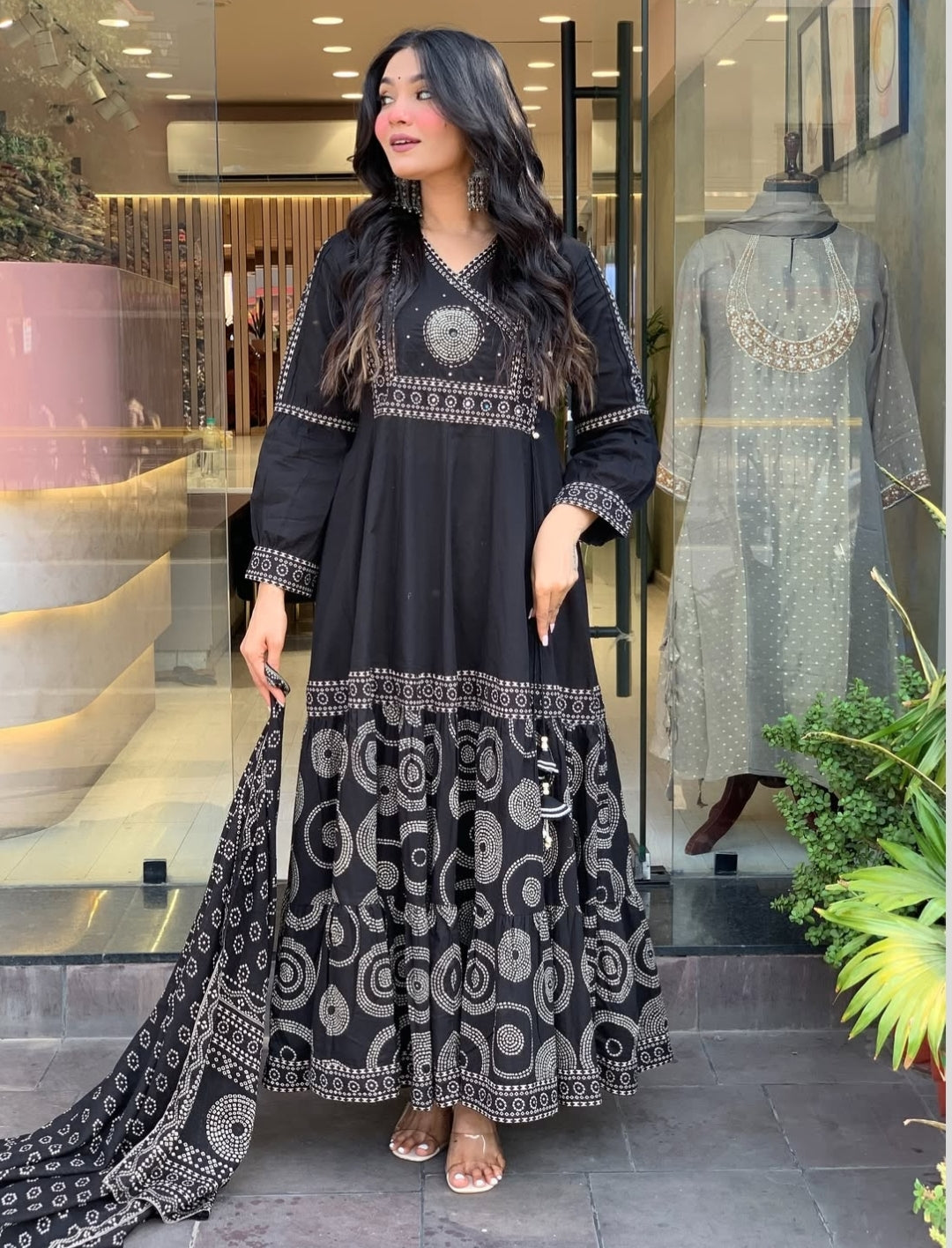 Noor-E-Zaara Black Anarkali Suit Set