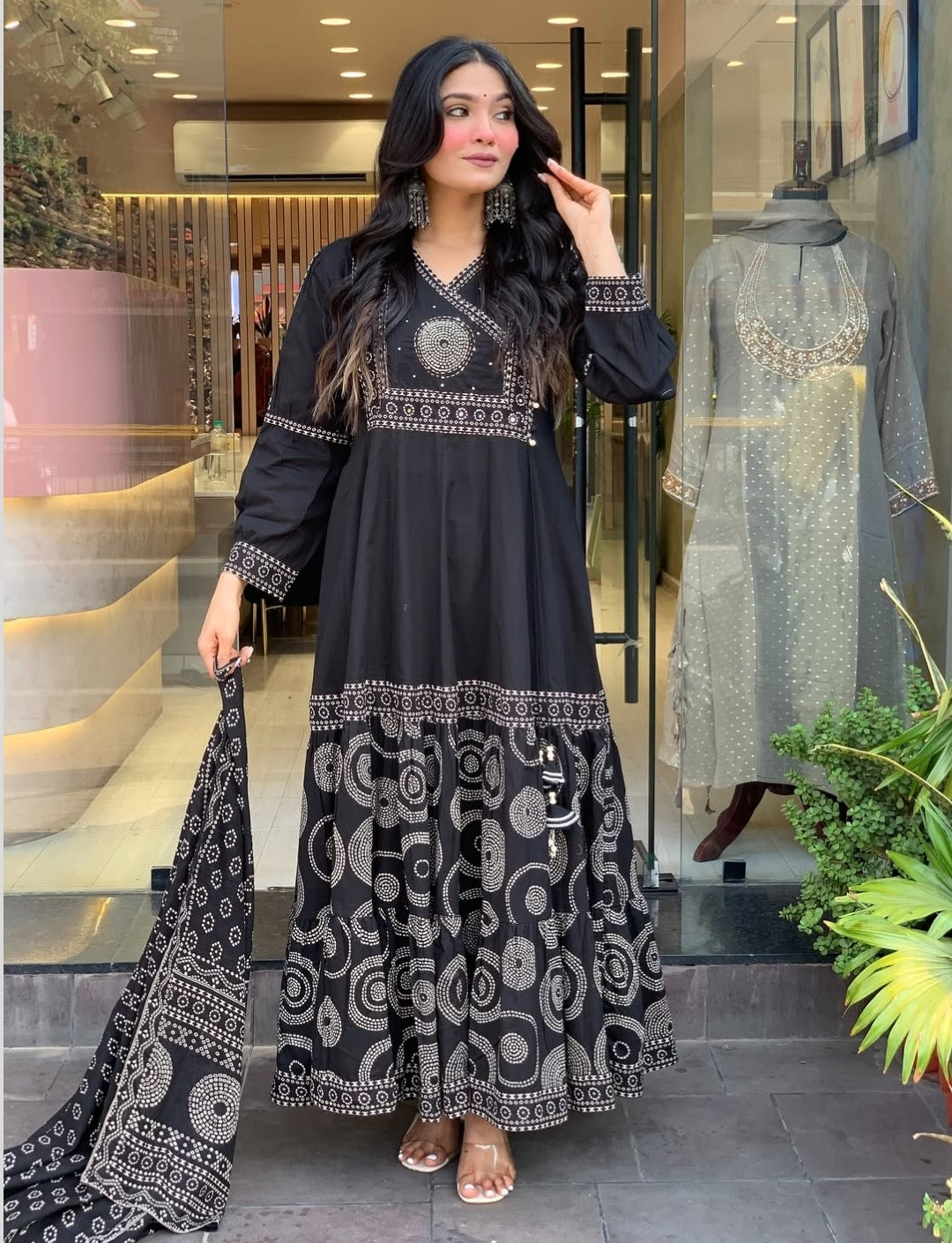 Noor-E-Zaara Black Anarkali Suit Set