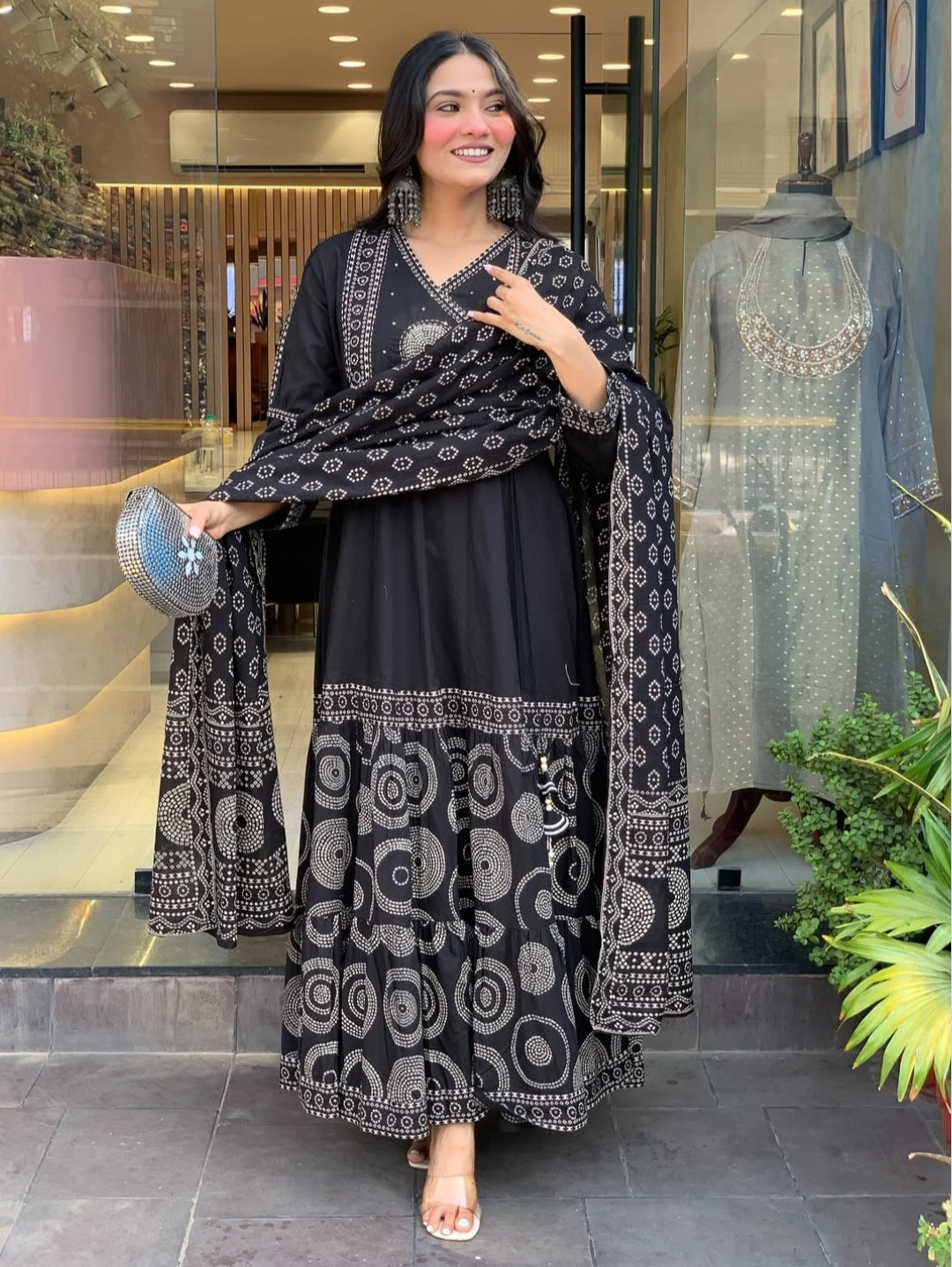 Noor-E-Zaara Black Anarkali Suit Set