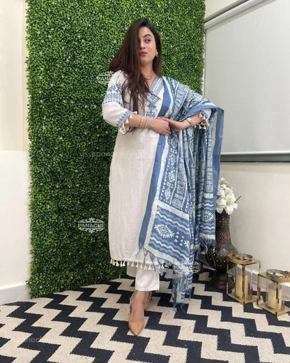 Noorani Katha Elegance Suit Set