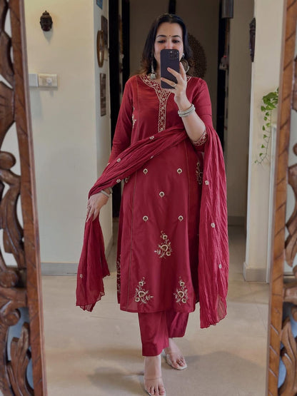 Mehrnaz Maroon Cotton Grace Set