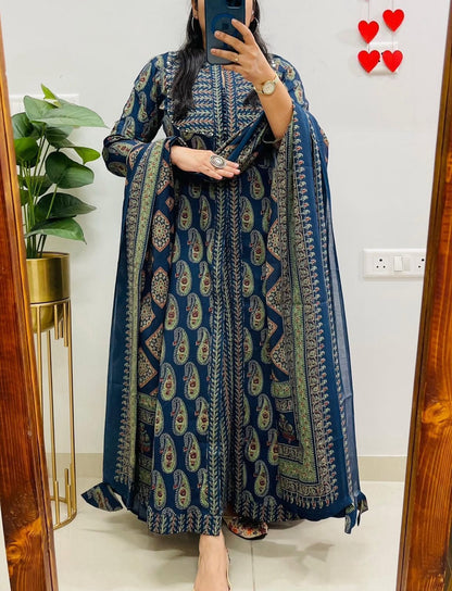 Kashni Indigo Royal Ajrakh Set