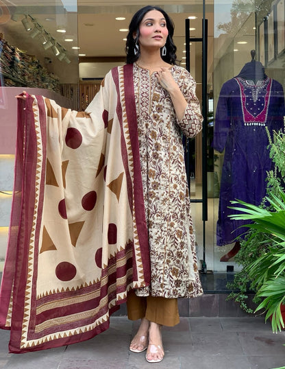 Saanjh Floral Fairytale Anarkali Set